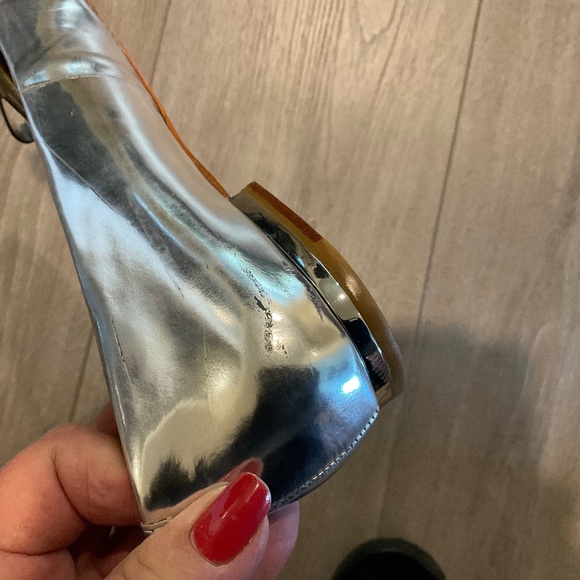 COACH Shoes Wilma Flats Mirror Metallic Silver Bow Pointed Toe Size 8.5 - Picture 6 of 9